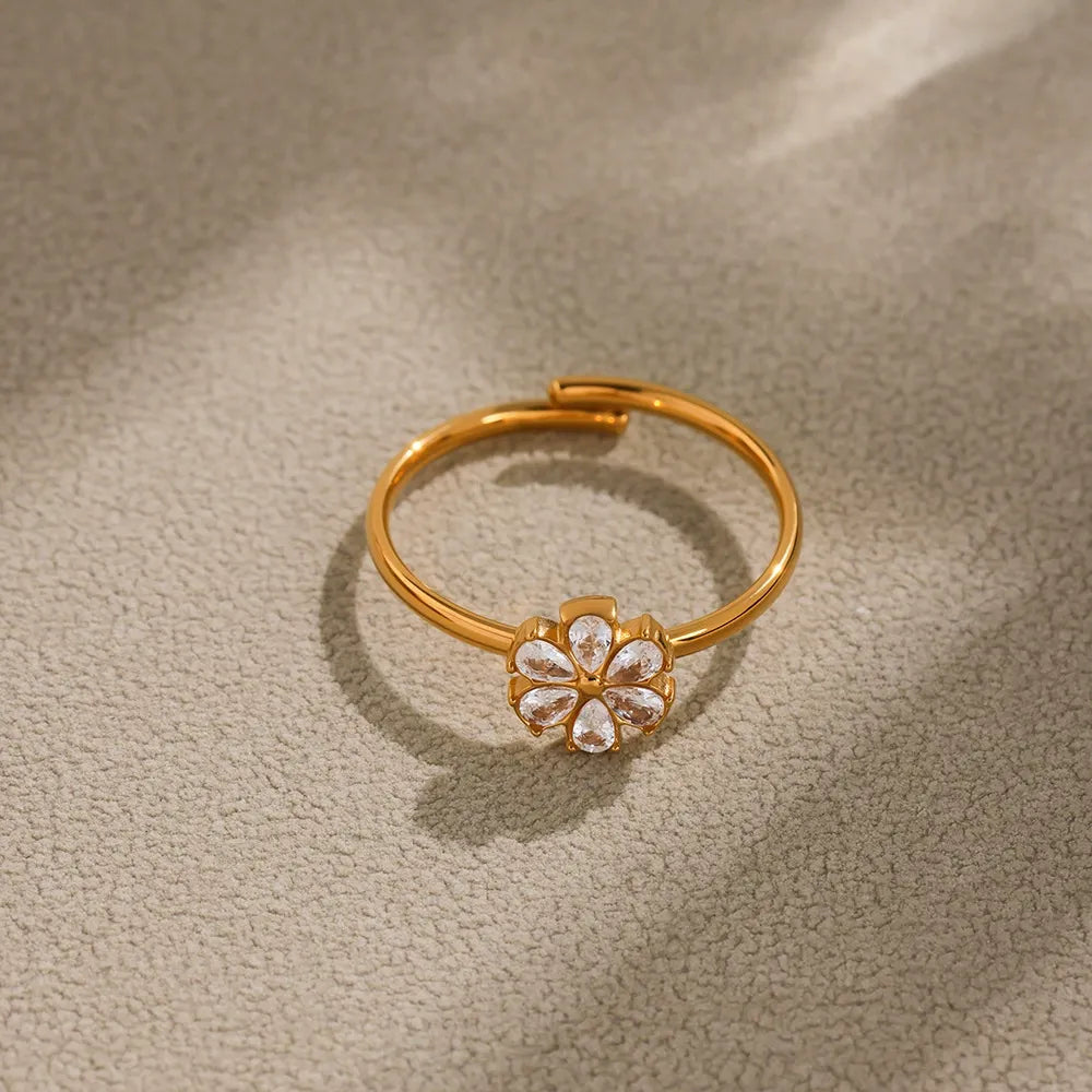 316L Stainless Steel Sparkling Zirconia Teardrop Flower Ring - Image 1