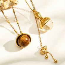 Durable 316L stainless steel necklace featuring stunning tiger eye stones