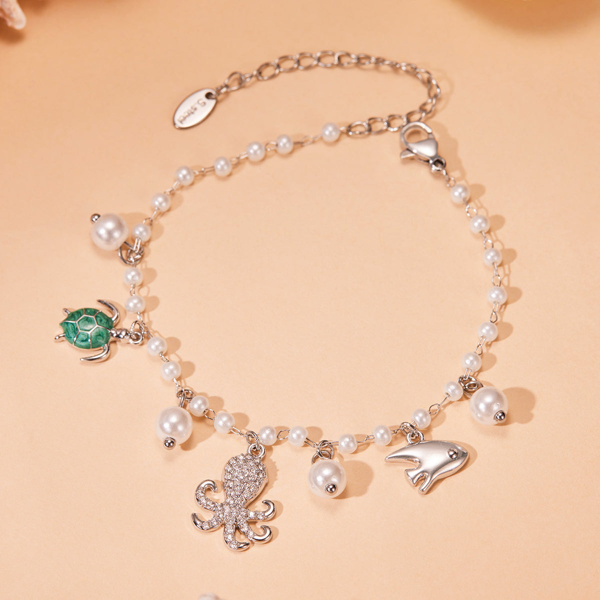 316L Stainless Steel 18K PVD Gold Turtle Pearl Bracelet made with 316L stainless steel and 18K PVD gold finish for wholesale jewelry buyers - image 3