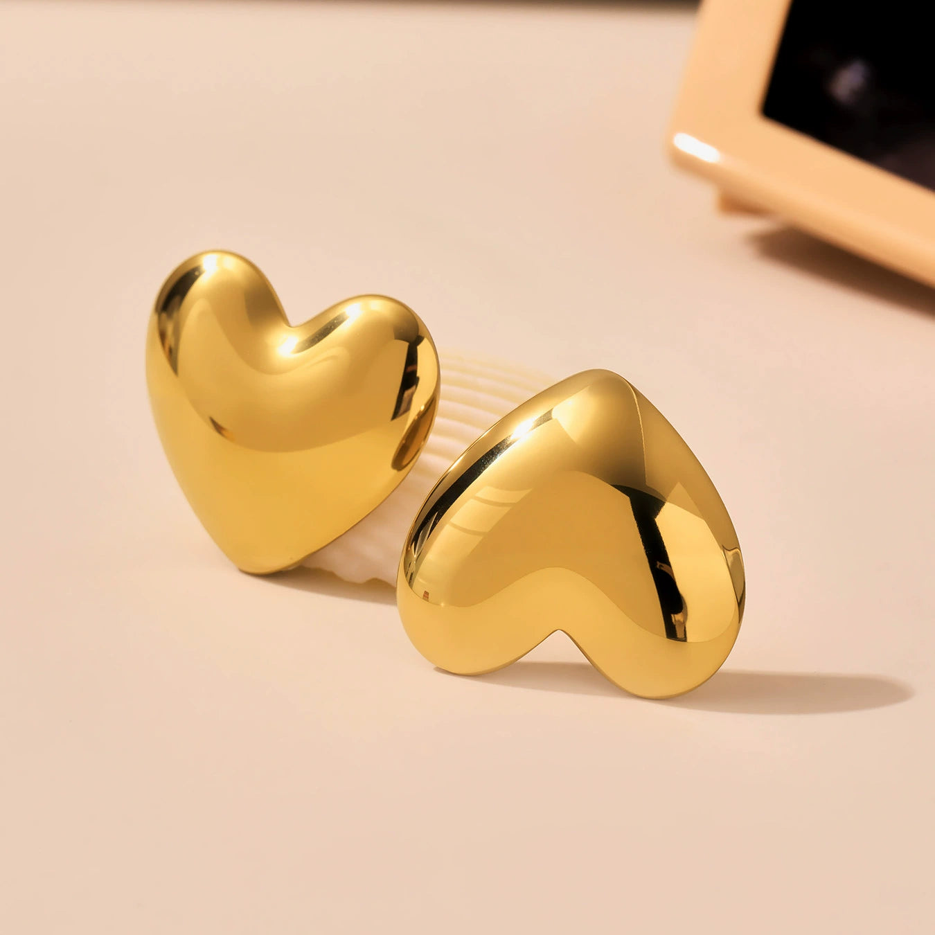 316L Stainless Steel Two-Tone Geometric Heart & Round Earrings - Image 9