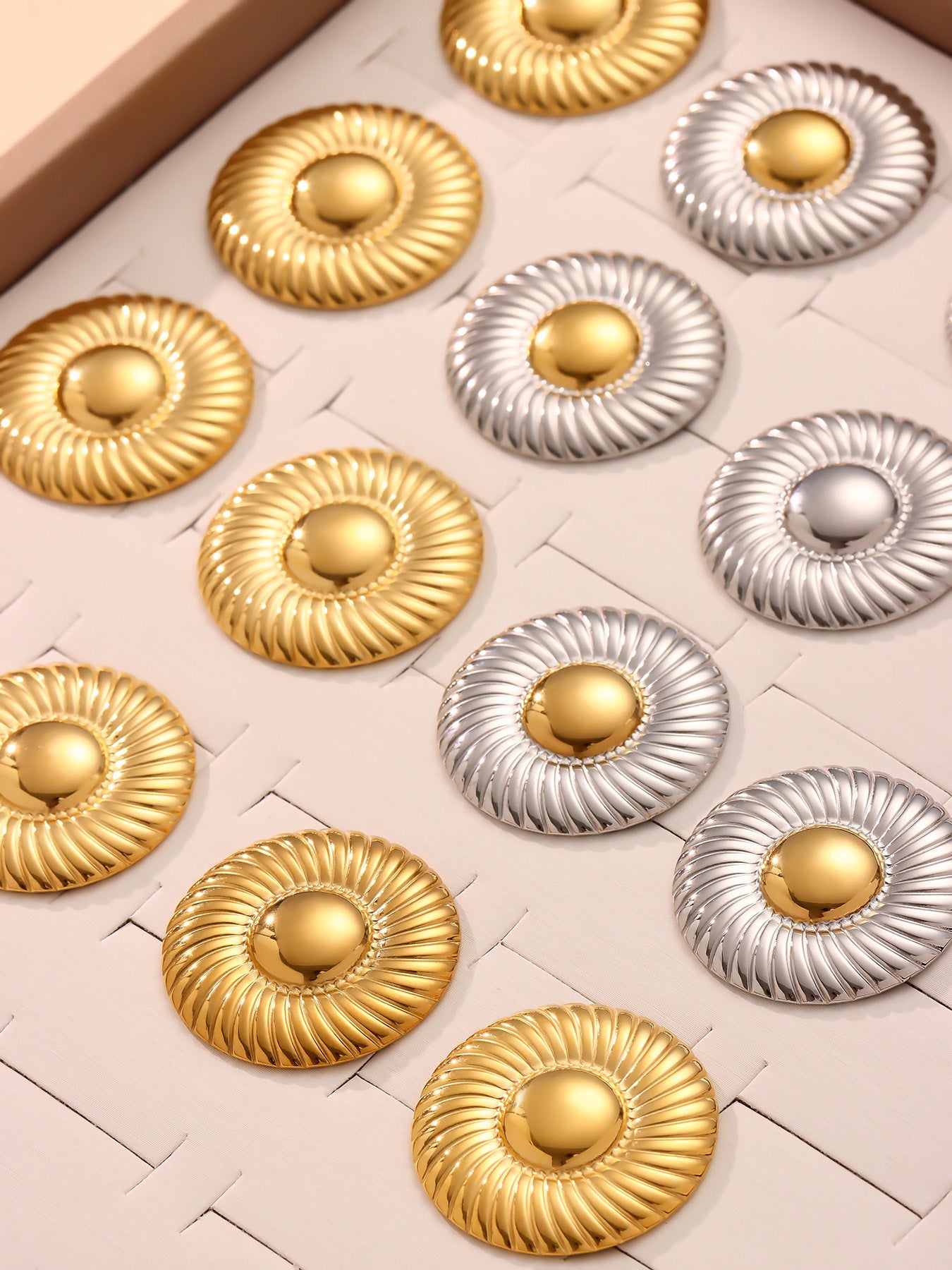 316L Stainless Steel Two-Tone Minimalist Circle Stud Earrings - Image 5