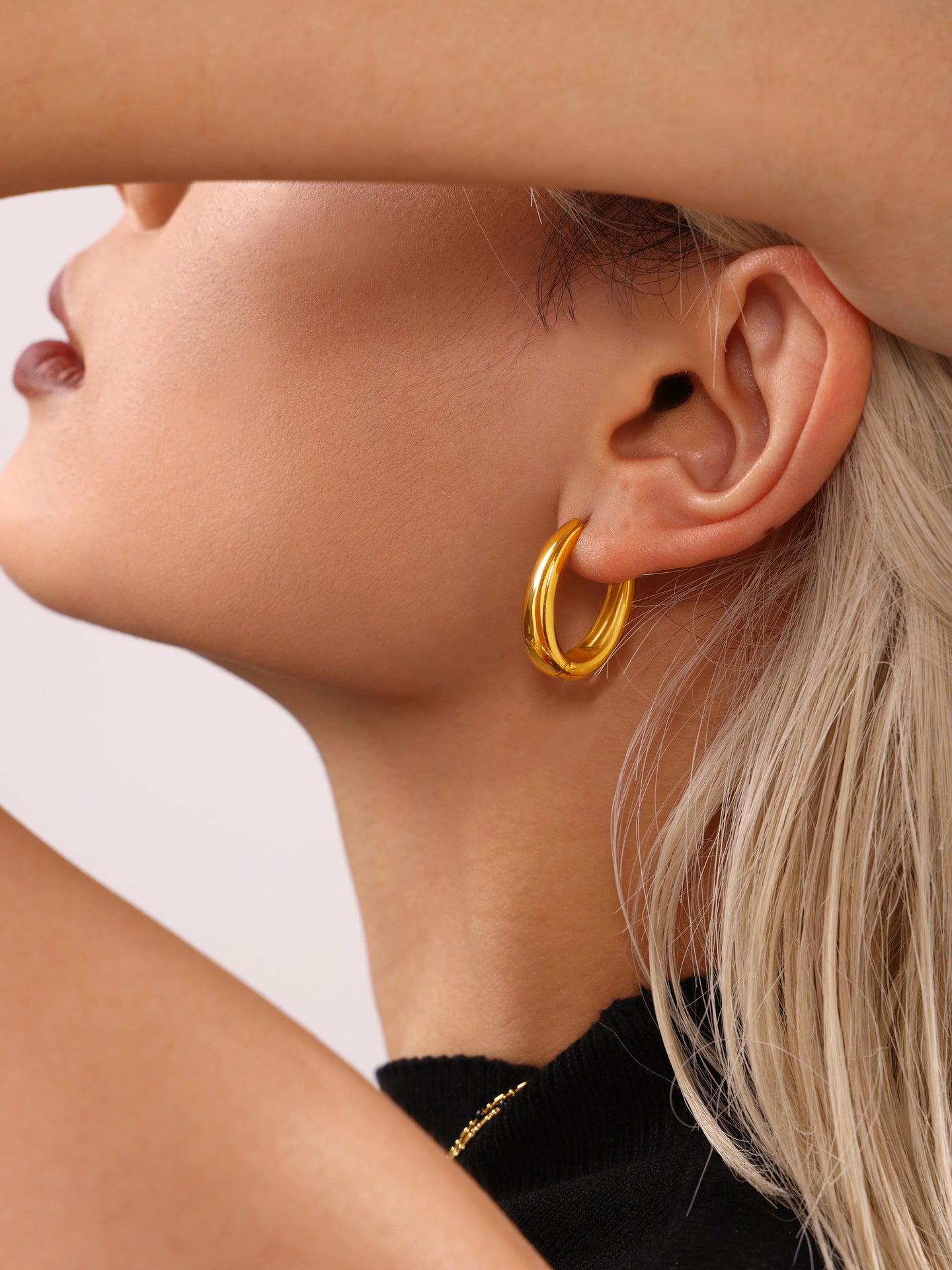 316L Stainless Steel Vintage Geometric Oval Hoop Earrings - Image 4