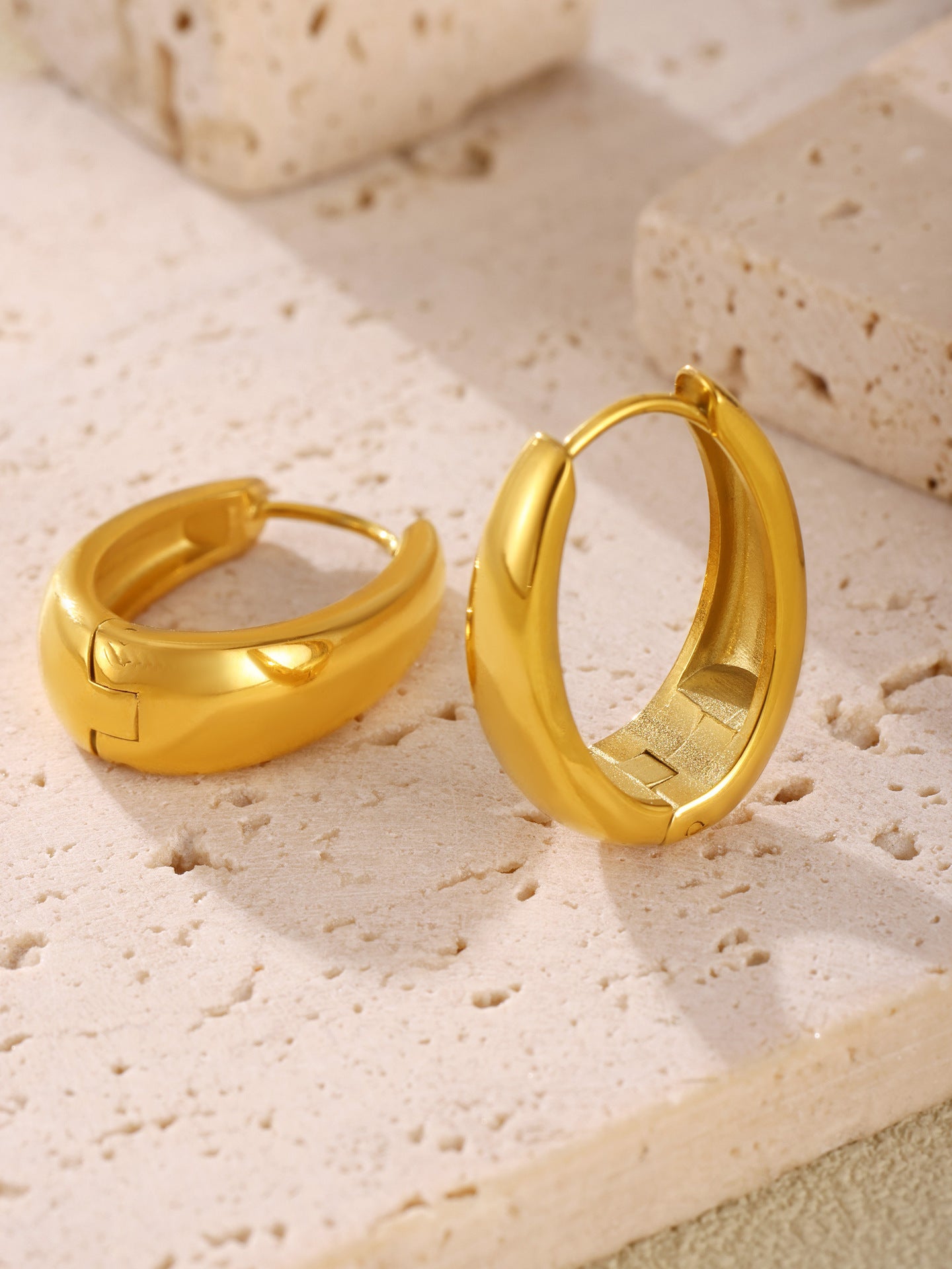 316L Stainless Steel Vintage Geometric Oval Hoop Earrings - Image 5
