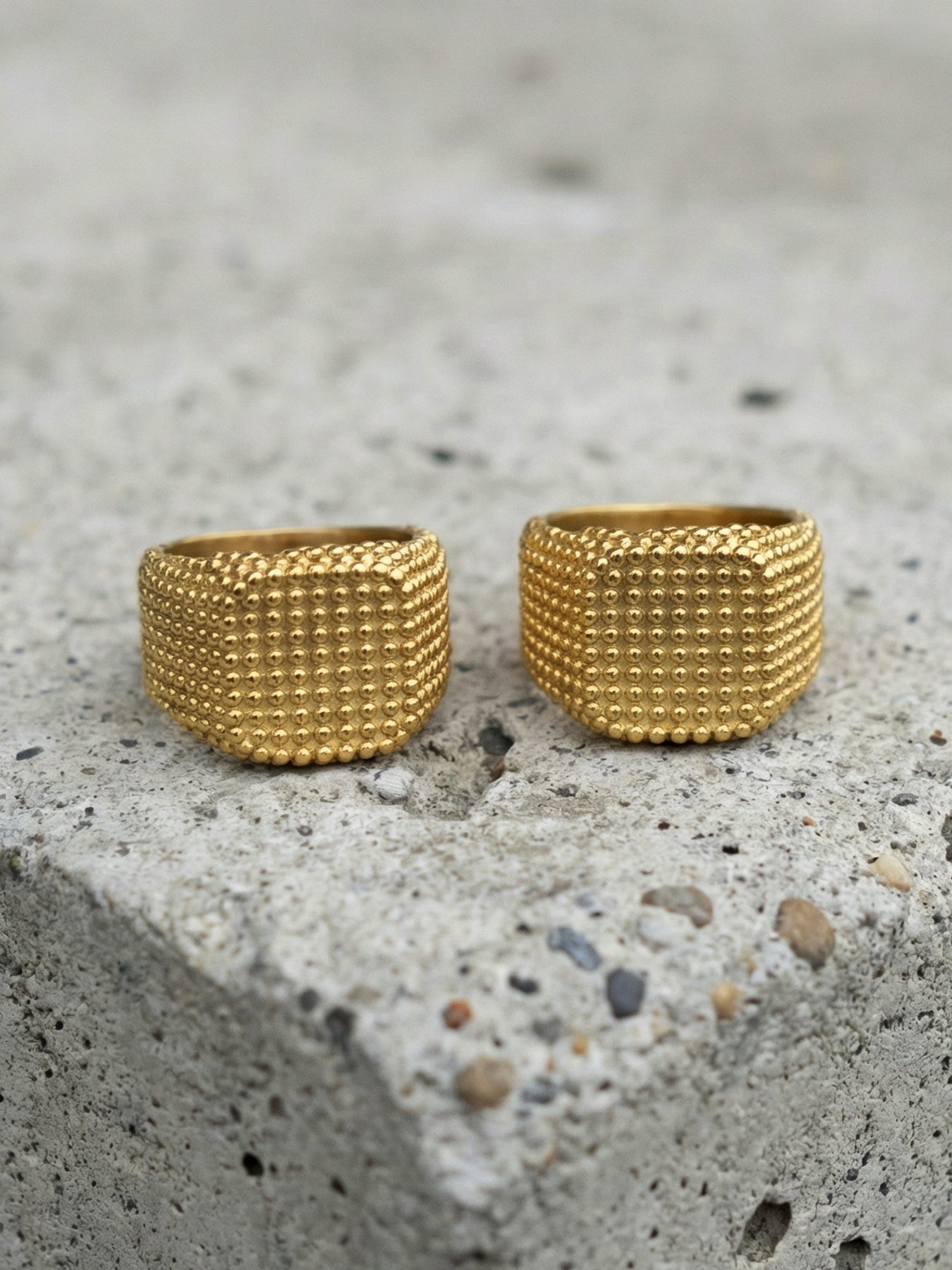 316L Stainless Steel Vintage Square Wide Grain Pattern Ring -  Sensitive Skin Friendly - Detail 24