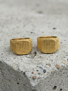 316L Stainless Steel Vintage Square Wide Grain Pattern Ring -  Sensitive Skin Friendly - Detail 24