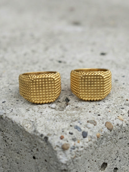 316L Stainless Steel Vintage Square Wide Grain Pattern Ring -  Sensitive Skin Friendly - Detail 24