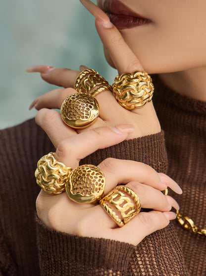 316L Stainless Steel Vintage Woven Hollow 18K Gold Plated Ring -  Sensitive Skin Friendly - Detail 1