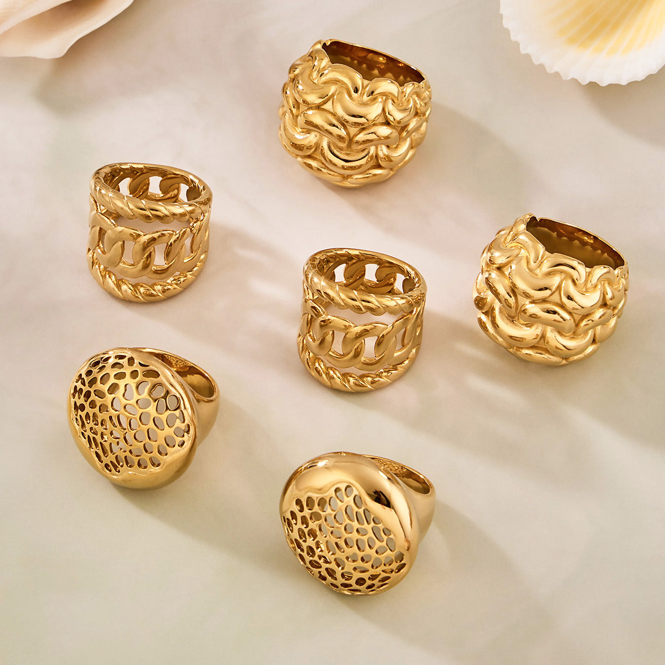 316L Stainless Steel Vintage Woven Hollow 18K Gold Plated Ring -  Sensitive Skin Friendly - Detail 12