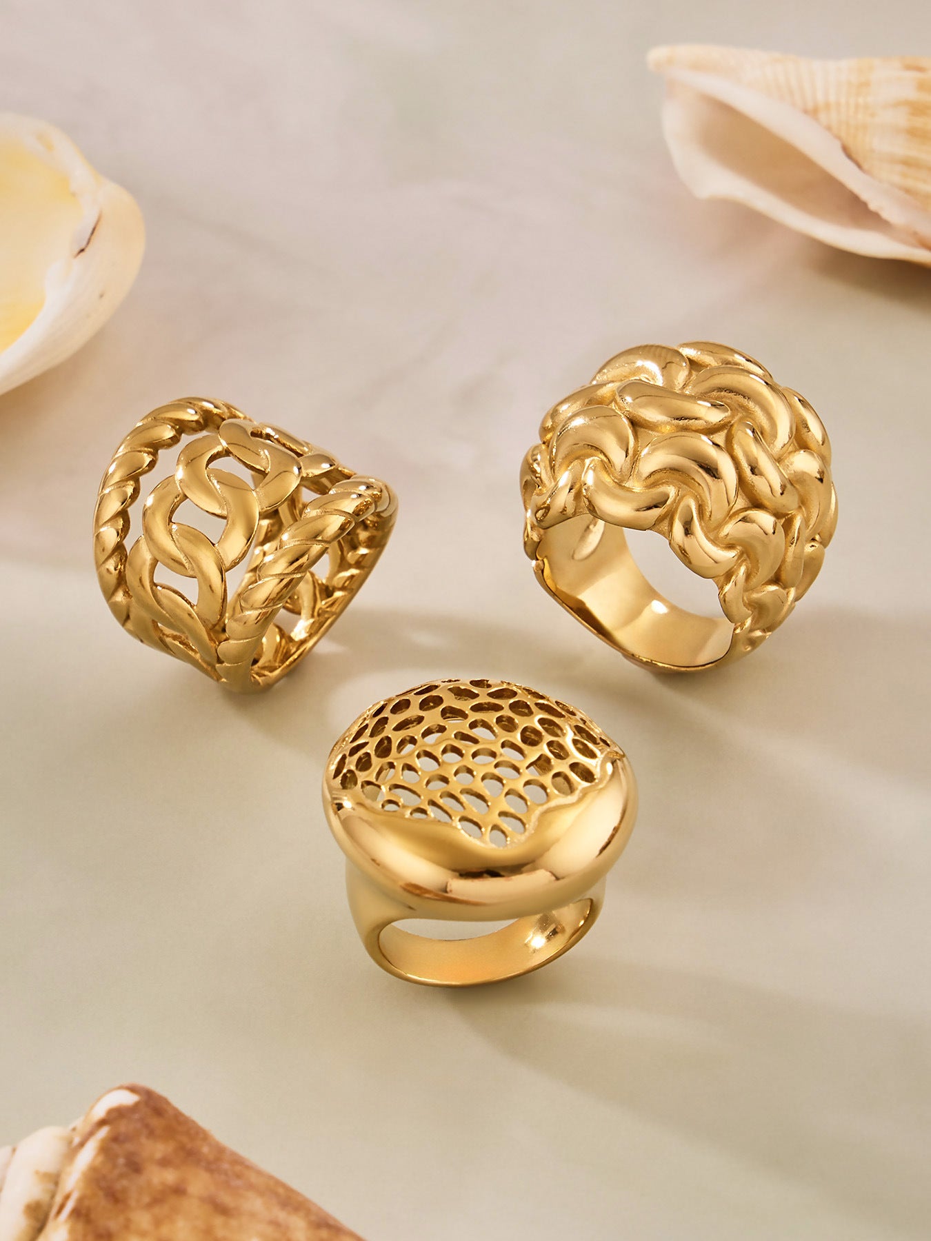 316L Stainless Steel Vintage Woven Hollow 18K Gold Plated Ring -  Sensitive Skin Friendly - Detail 9