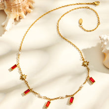 Close-up of the Water Droplet Pendant with Pearl