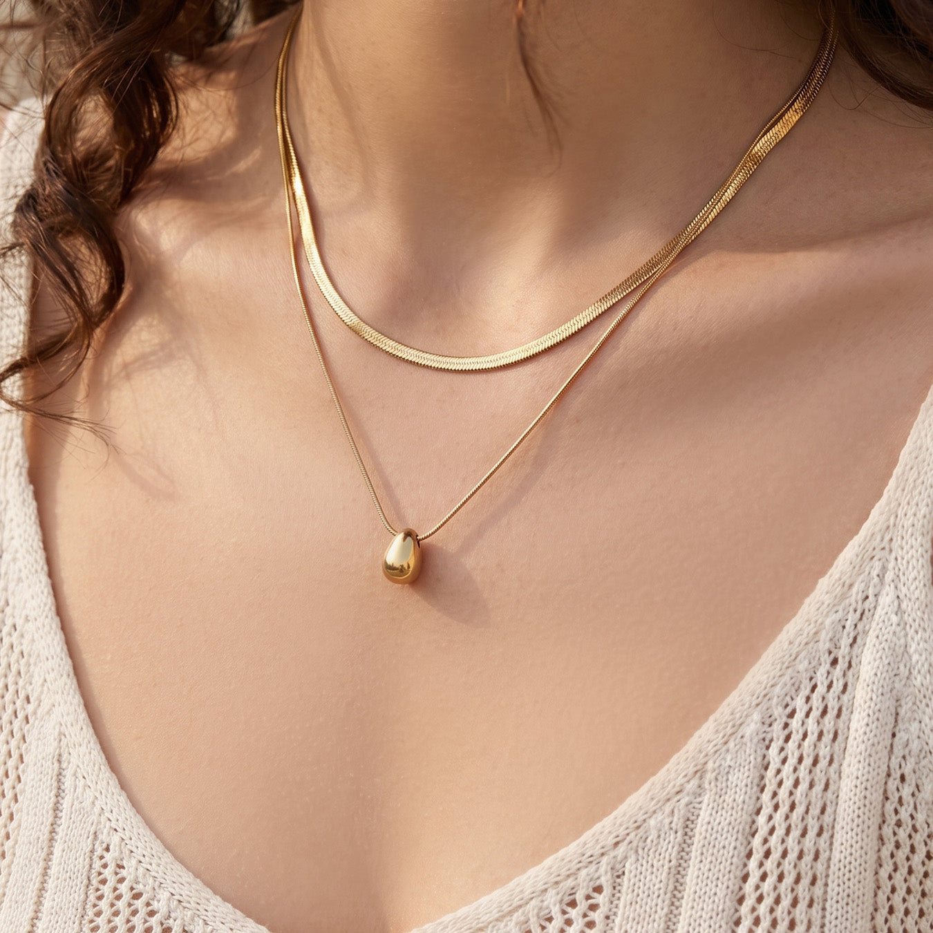 316L Stainless Steel 18K PVD Gold Waterdrop Necklace made with 316L stainless steel and 18K PVD gold finish for wholesale jewelry buyers - image 4