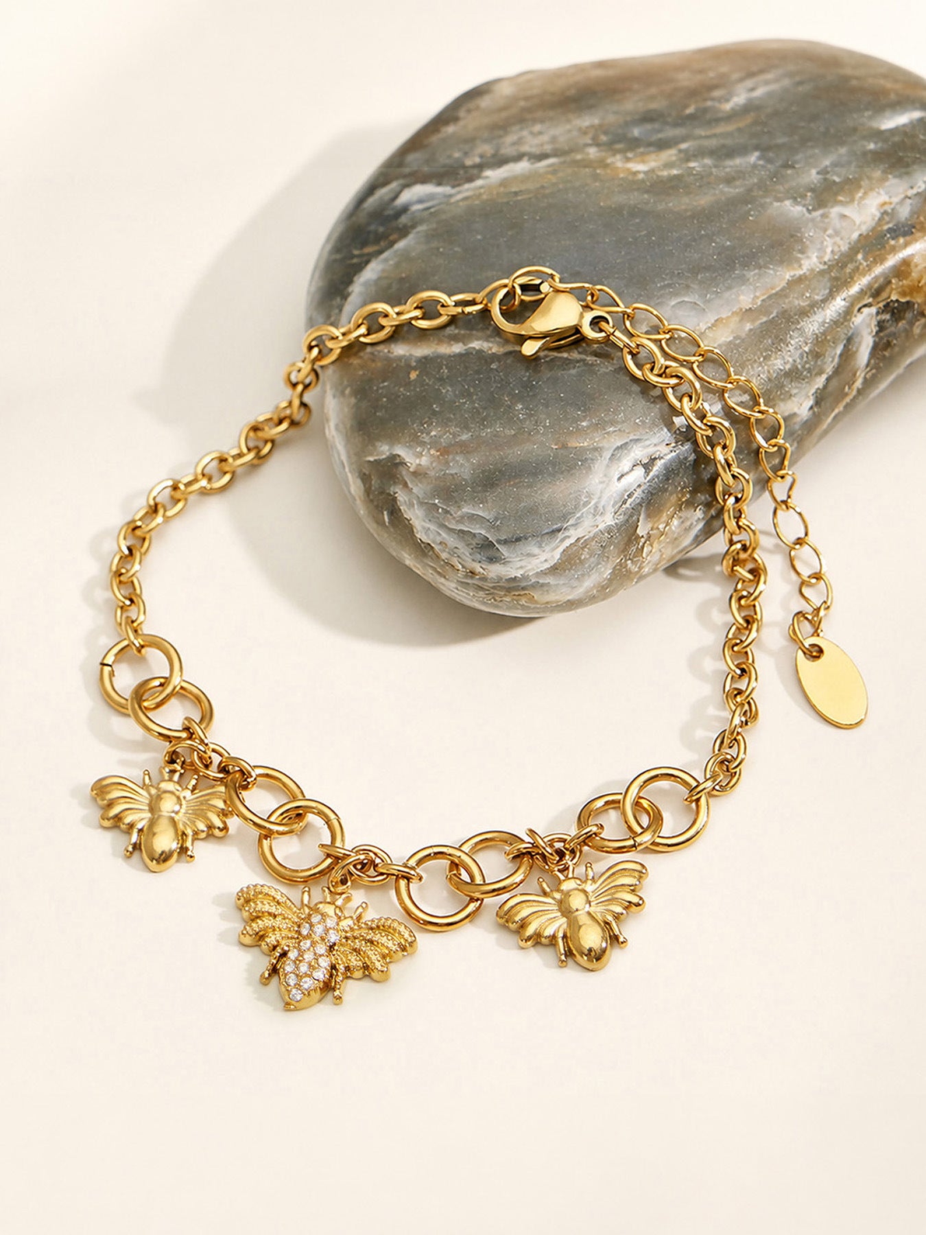 Matching 316L stainless steel bee bracelet in gold finish
