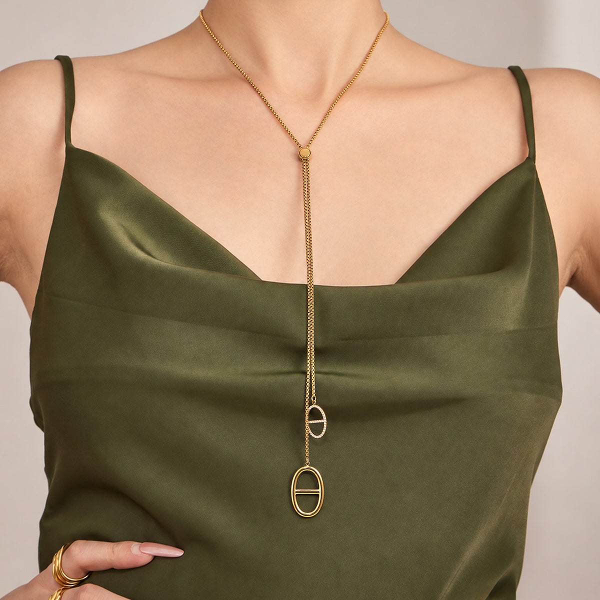 73 cm long zircon lariat necklace styled on model with deep vertical drop