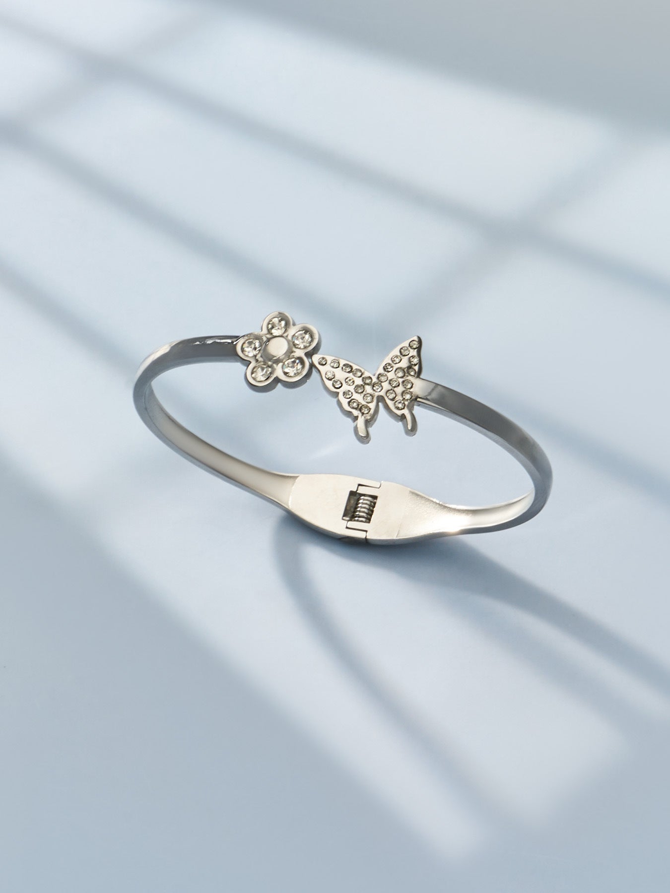 316L Stainless Steel 18K Gold PVD Zircon Flower Butterfly Pave Bangle
