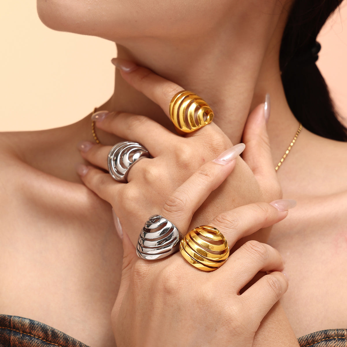 Miduoduo A051 Ring - Lifestyle Wearing View 3