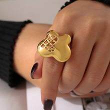 Miduoduo A906 Ring - Lifestyle Wearing View 3