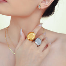 Miduoduo A947 Ring - Lifestyle Wearing View 3