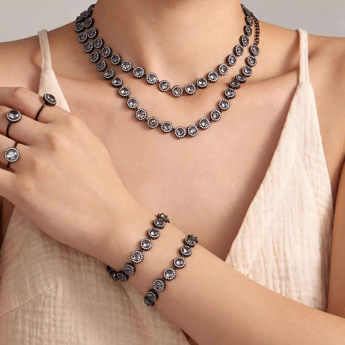 Matching black zircon bracelet highlight