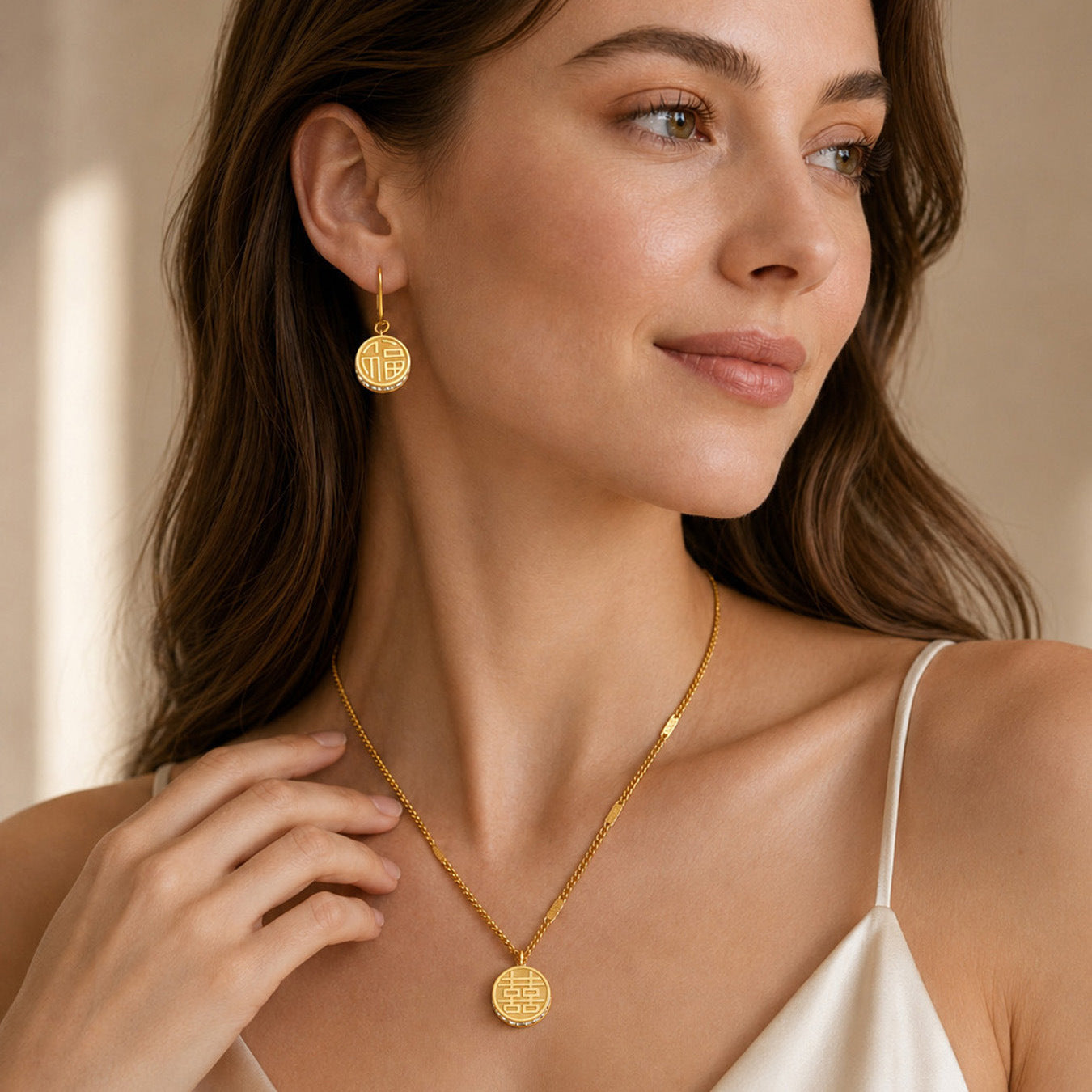 316L Stainless Steel 18K PVD Gold Circular Double-Sided Auspicious Pendant Necklace made with 316L stainless steel and 18K PVD gold finish for wholesale jewelry buyers - image 4