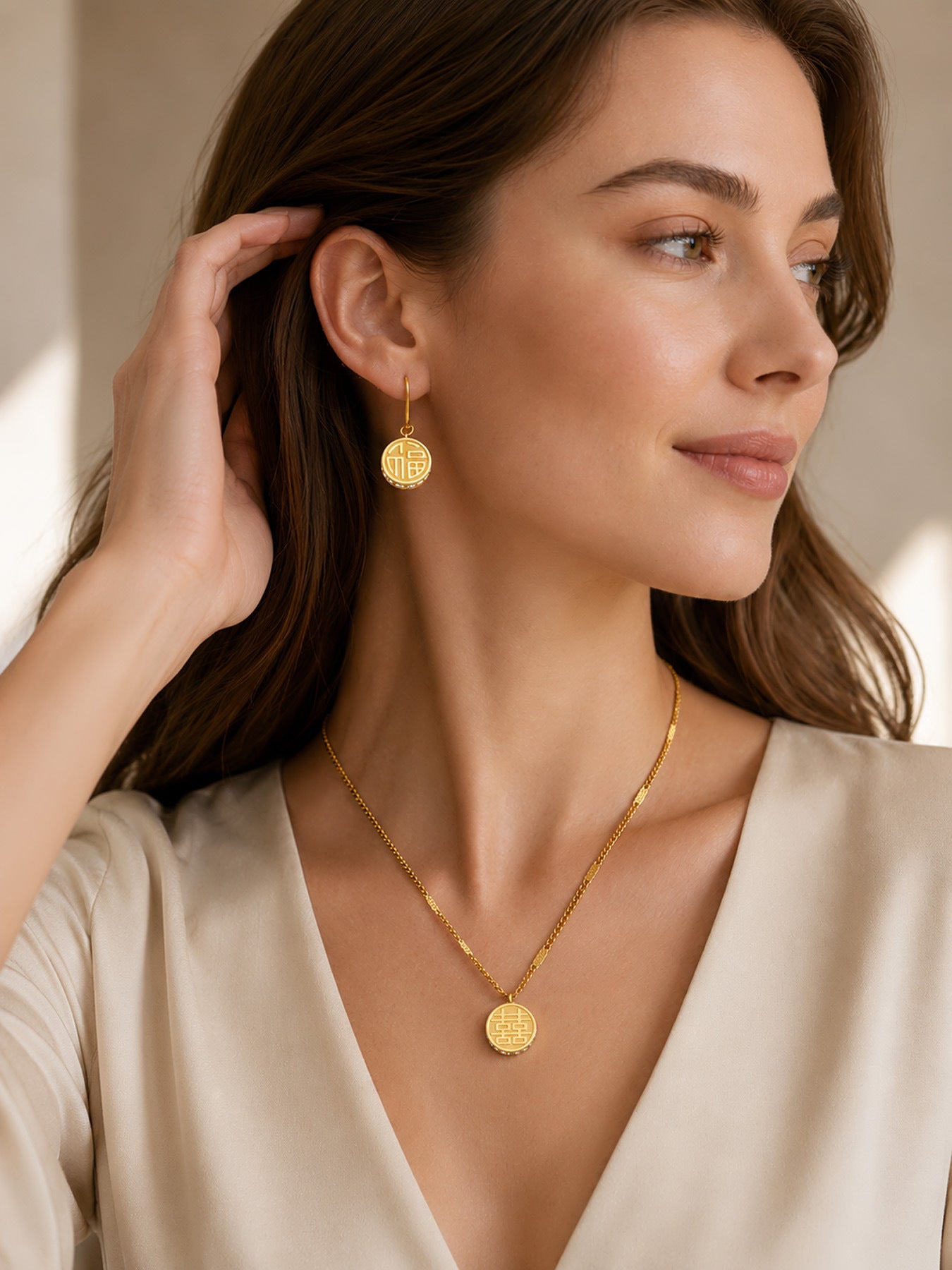316L Stainless Steel 18K PVD Gold Circular Double-Sided Auspicious Pendant Necklace made with 316L stainless steel and 18K PVD gold finish for wholesale jewelry buyers - image 9