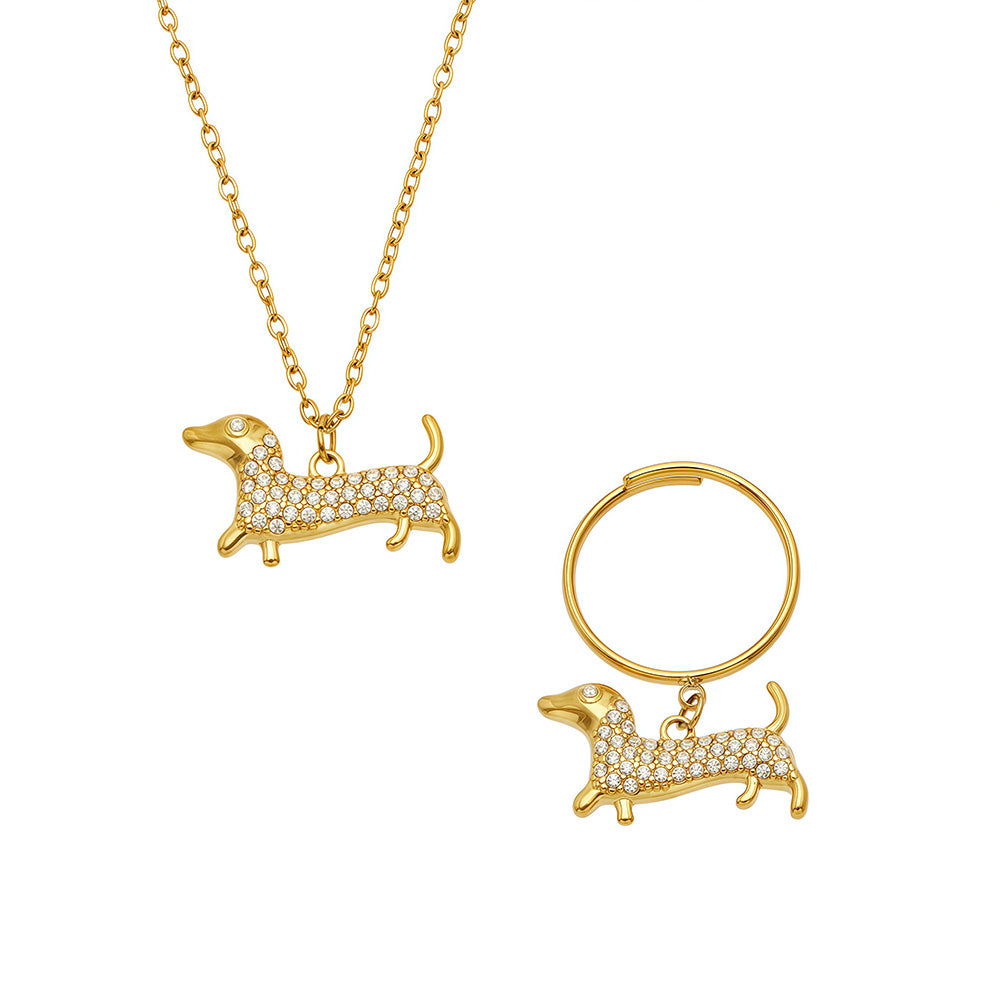 MiduoduoJewelry 18K PVD gold dachshund zircon pendant necklaces in 316L stainless steel