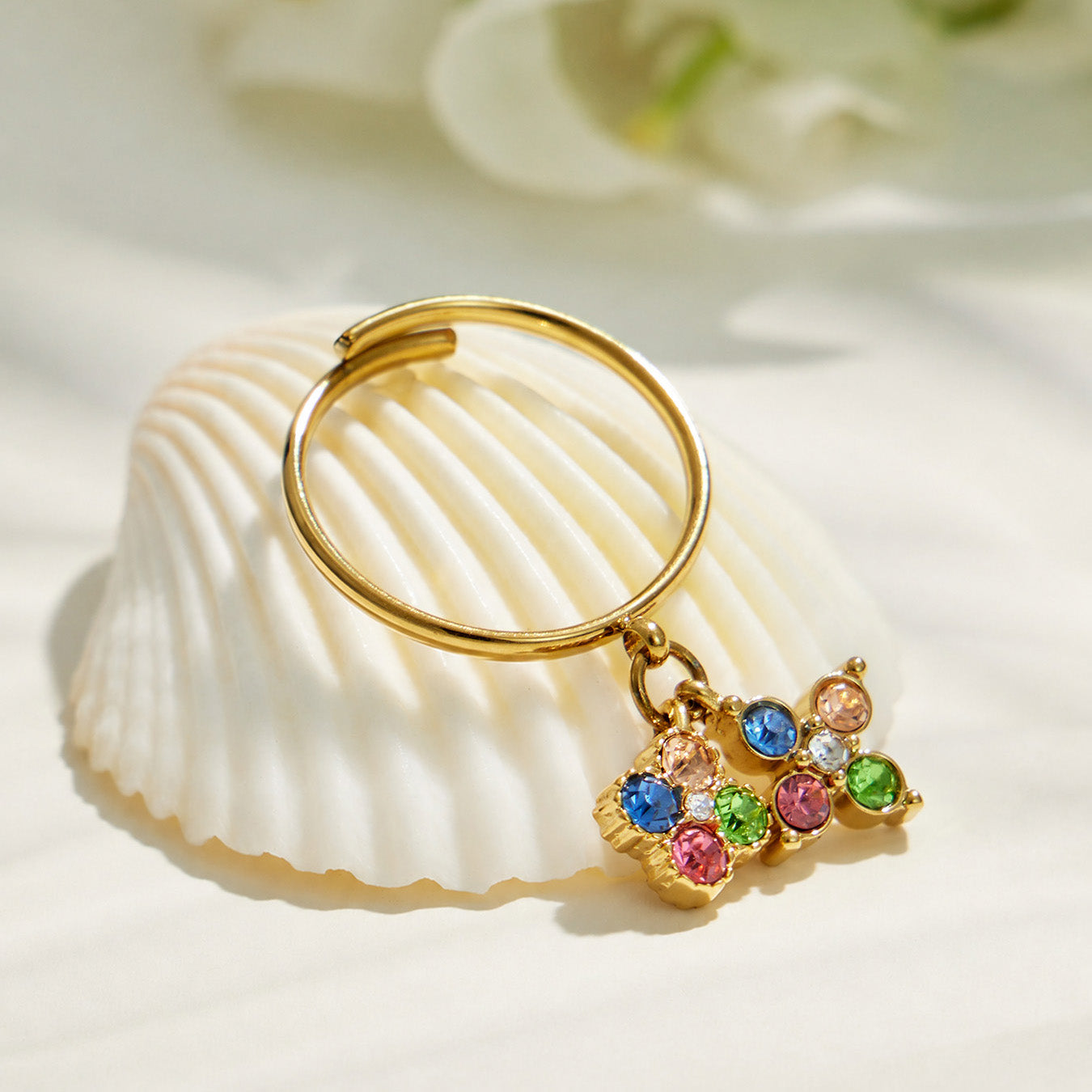 316L Stainless Steel 18K PVD Gold Double Pendant Clover Ring made with 316L stainless steel and 18K PVD gold finish for wholesale jewelry buyers - image 8