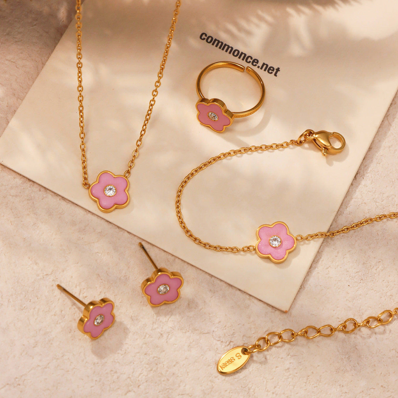Elegant 316L Stainless Steel Droplet Necklace