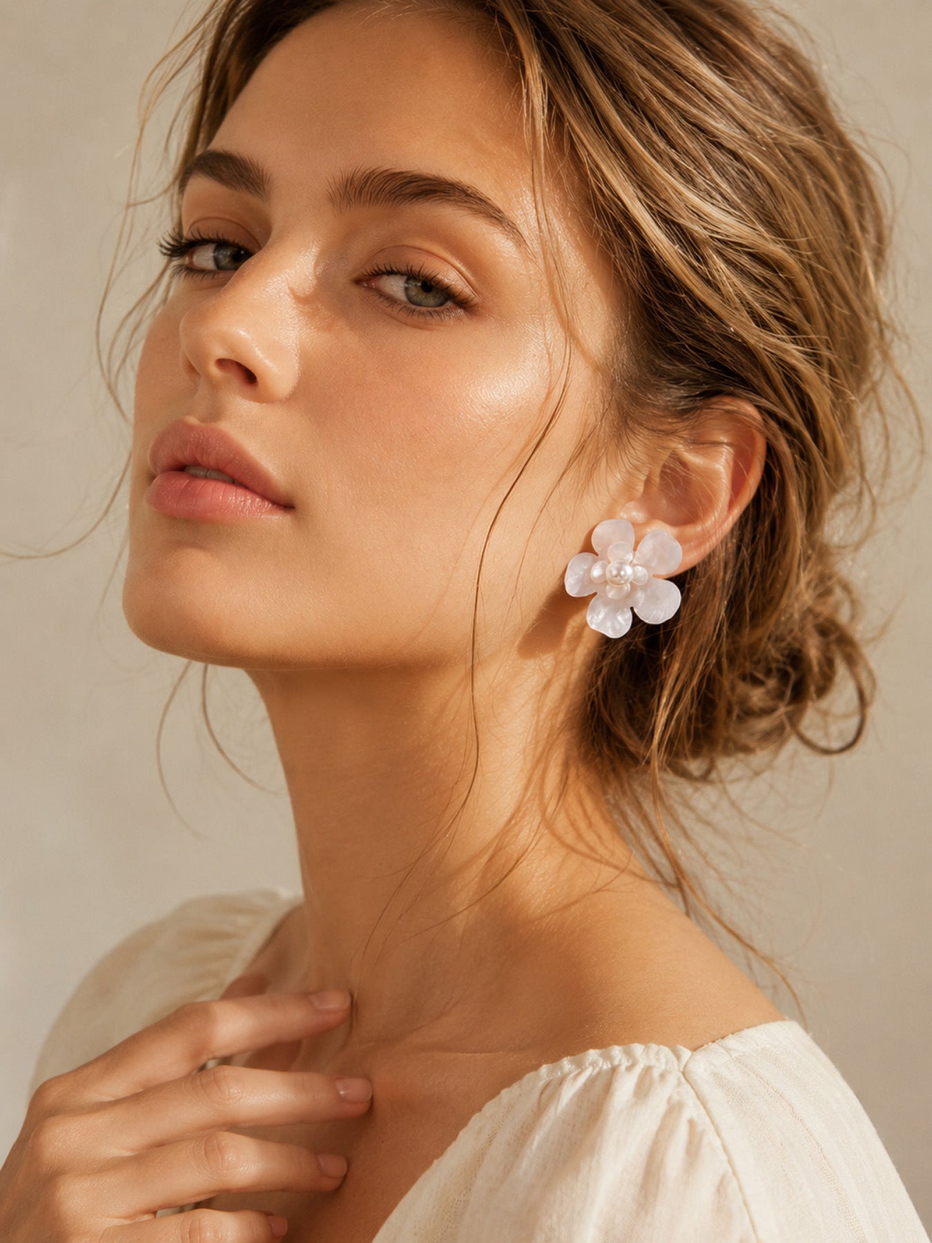 316L Stainless Steel 18K PVD Gold Droplet Pearl Earrings made with 316L stainless steel and 18K PVD gold finish for wholesale jewelry buyers - image 7