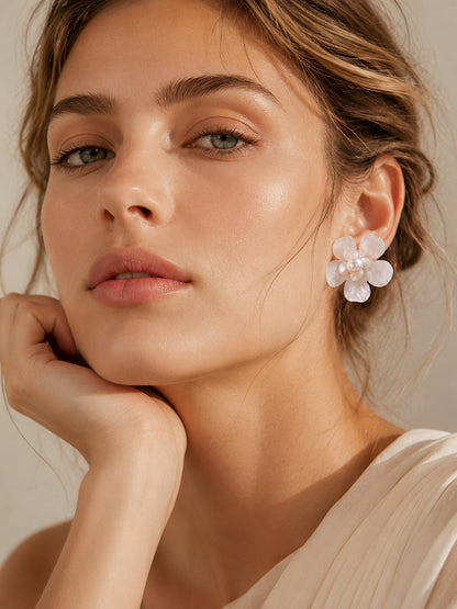 316L Stainless Steel 18K PVD Gold Droplet Pearl Earrings made with 316L stainless steel and 18K PVD gold finish for wholesale jewelry buyers - image 8
