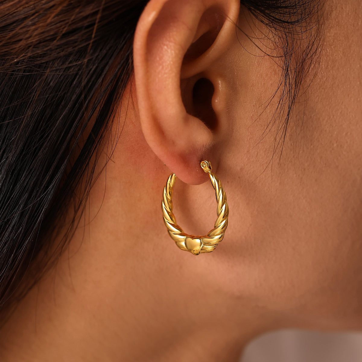 Miduoduo F126 Earrings - Lifestyle Wearing View 5