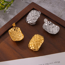 Miduoduo F1368 Earrings - Lifestyle Wearing View 2