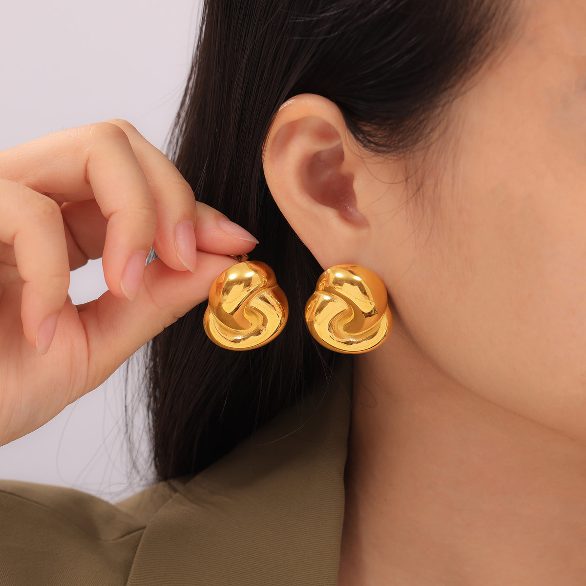 Miduoduo F1567 Earrings - Lifestyle Wearing View 4