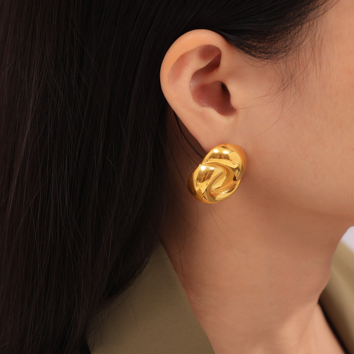 Miduoduo F1567 Earrings - Lifestyle Wearing View 5