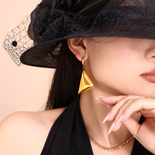 Miduoduo F1624 Earrings - Lifestyle Wearing View 1