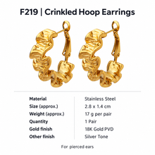 F219 crinkled stainless steel hoop earrings size and material guide: approximately 2.8 by 1.4 cm, 17 g per pair, gold PVD or silver-tone finish.
