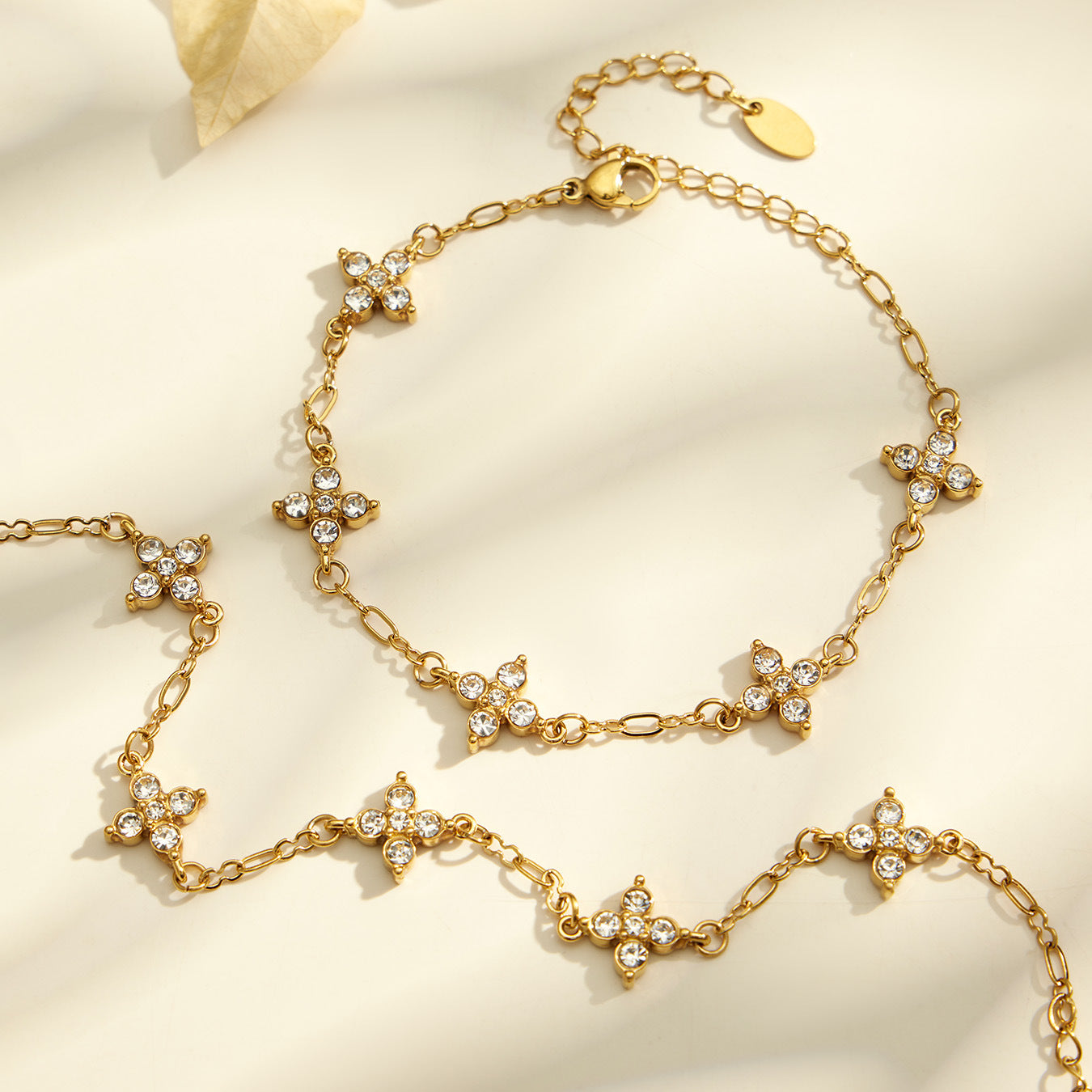 Close-up of Zircon detailing on Four-Leaf Flower Necklace