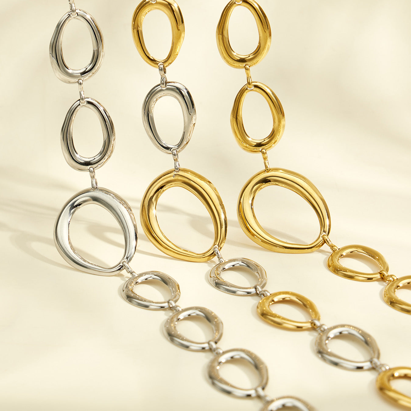 316L Stainless Steel 18K PVD Gold Geometric Chain Bracelet made with 316L stainless steel and 18K PVD gold finish for wholesale jewelry buyers - image 12