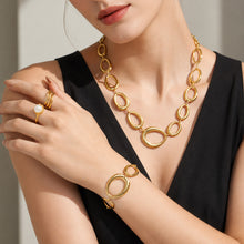 Stylish 18K gold plated geometric bracelet