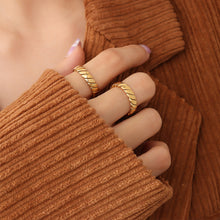 18K gold stainless steel ring worn on hand for minimalist everyday jewelry style
