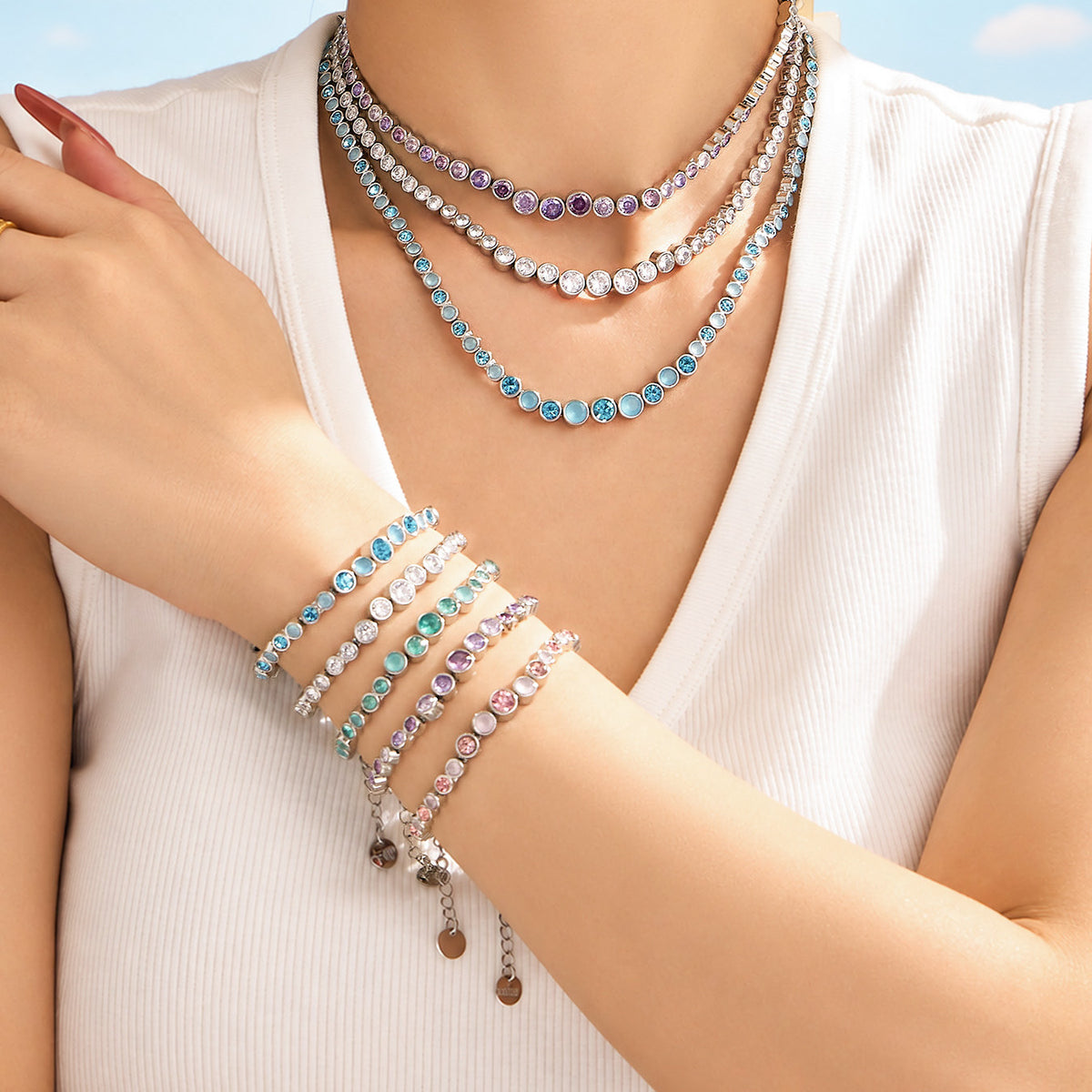 Gold zircon necklace and bracelet set