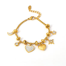 Stunning Heart Zircon Bracelet in Gold Color
