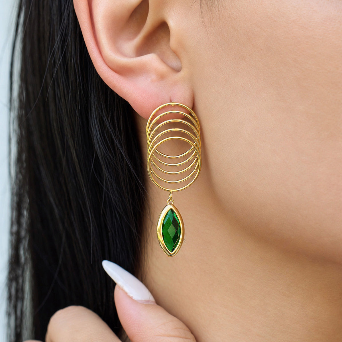 Chic blue glass stone earring for a pop of color