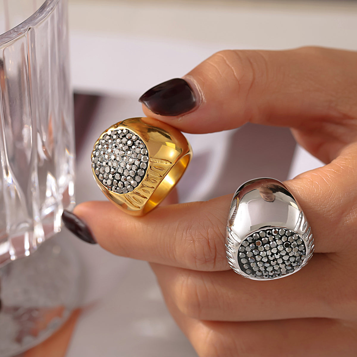 Stainless Steel Oval Rhinestone Statement Ring — product image 8