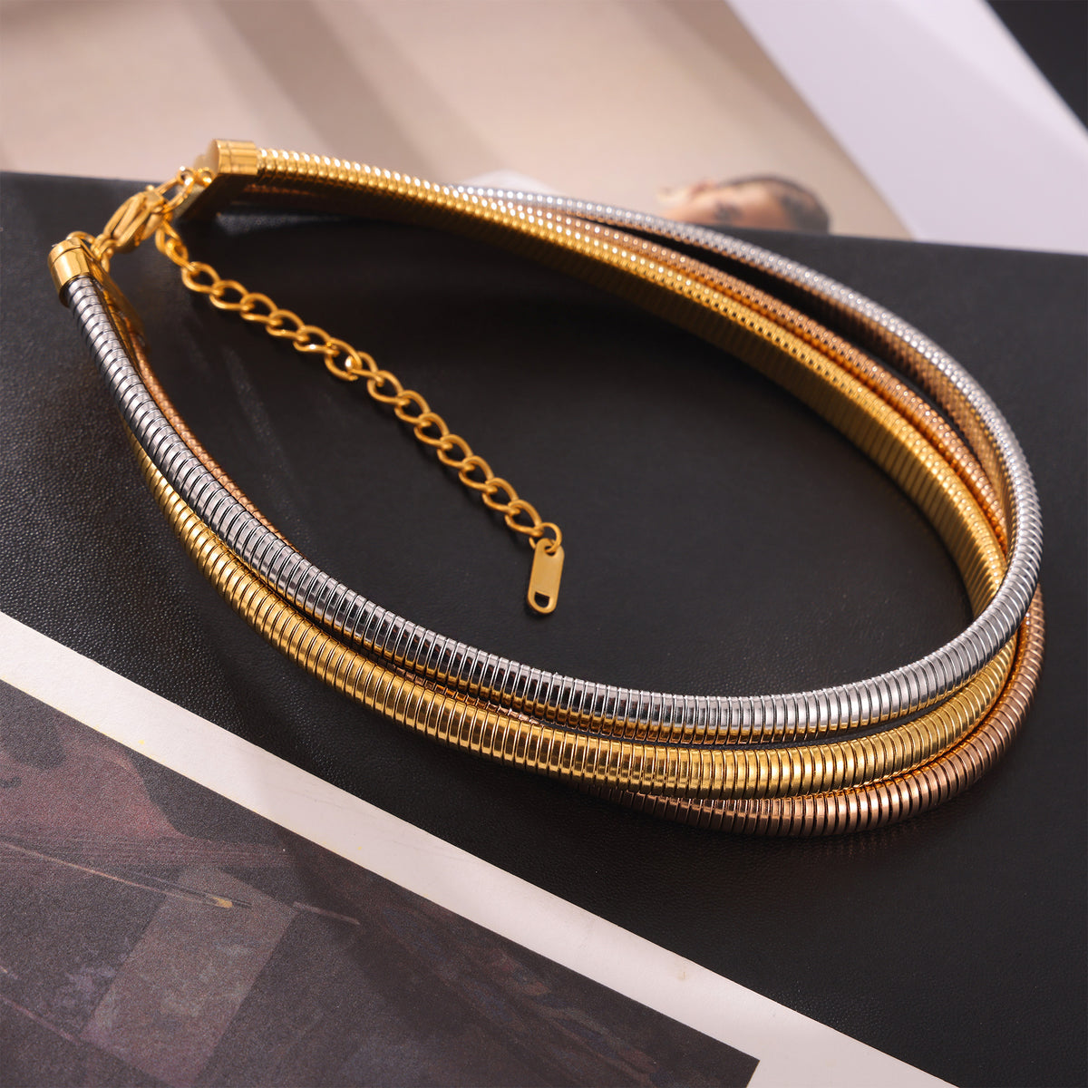 Miduoduo P1817 Necklace - Lifestyle Wearing View 4