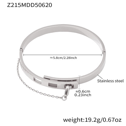 Polished silver stainless steel chain clasp bracelet spec view, inner diameter 5.8cm, weight 19.2g