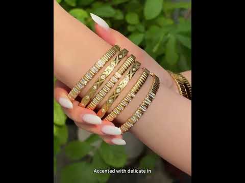 Textured Snake Chain Statement Bangle Wholesale | 18K Gold Plated | 316L Stainless Steel