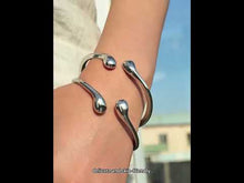 316L Stainless Steel 18K Gold PVD Minimalist Smooth Waterdrop Open Bangle
