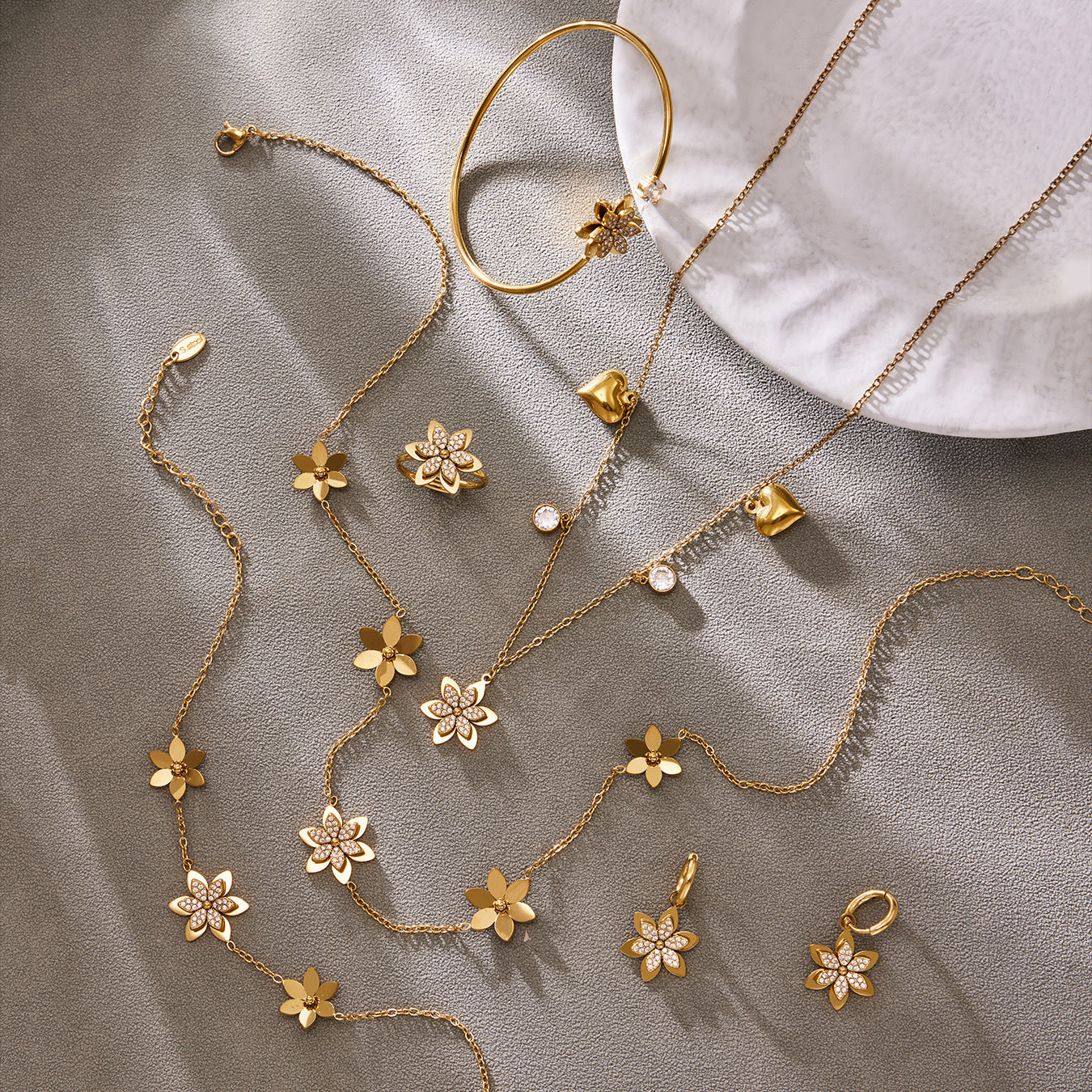 316L Stainless Steel Zircon Inlaid Six-Petal Flower Jewelry Collection - Image 10