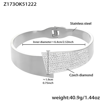 Silver PVD plated Czech diamond open bangle: 6.4cm inner diameter 40.9g weight bold style