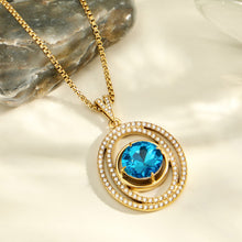 Close-up of the 316L Stainless Steel Necklace with Zircon